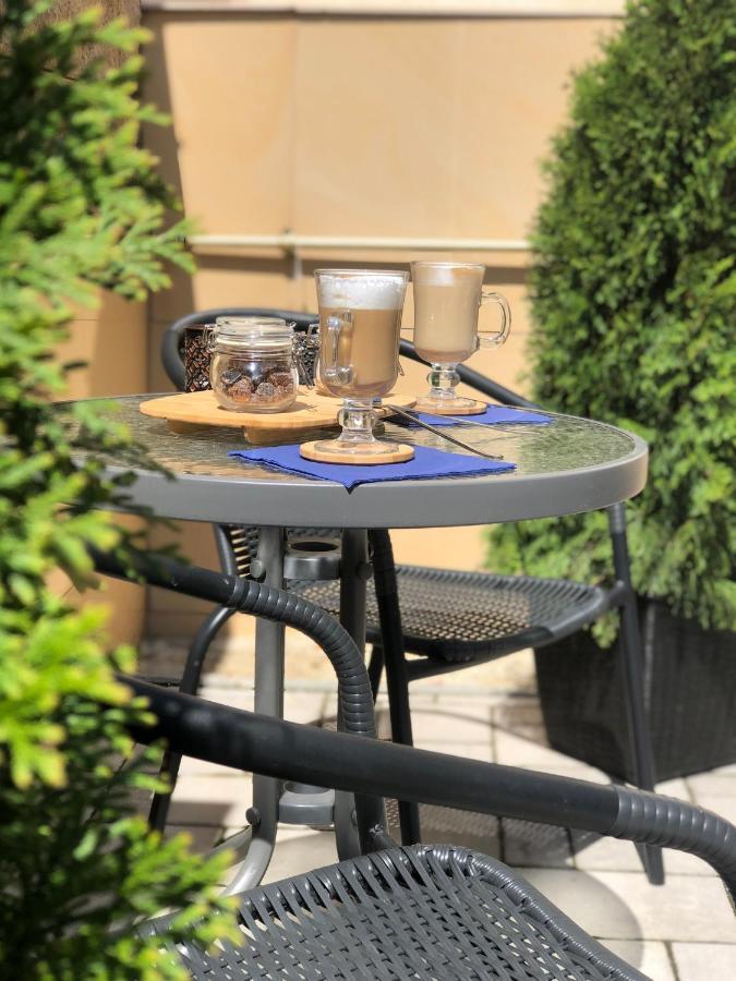 Alenso Guesthouse Хевиз Экстерьер фото